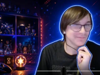 Twitch-Streamer JanPlay__ vor seinem Gaming-Setup im Friends-of-Flow-Interview.